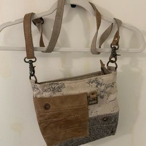 Myra bag